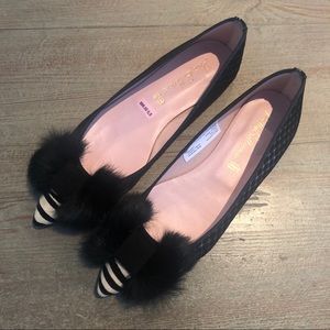 Pretty Ballerinas Pointed Flats Size 8